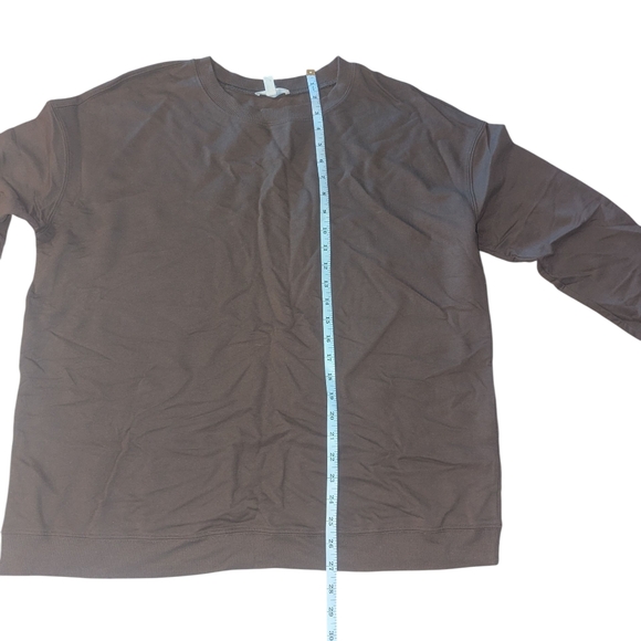 🛍️ SOFT AND COZY BROWN XXL CREW NECK SWEATSHIRT - Picture 2 of 4